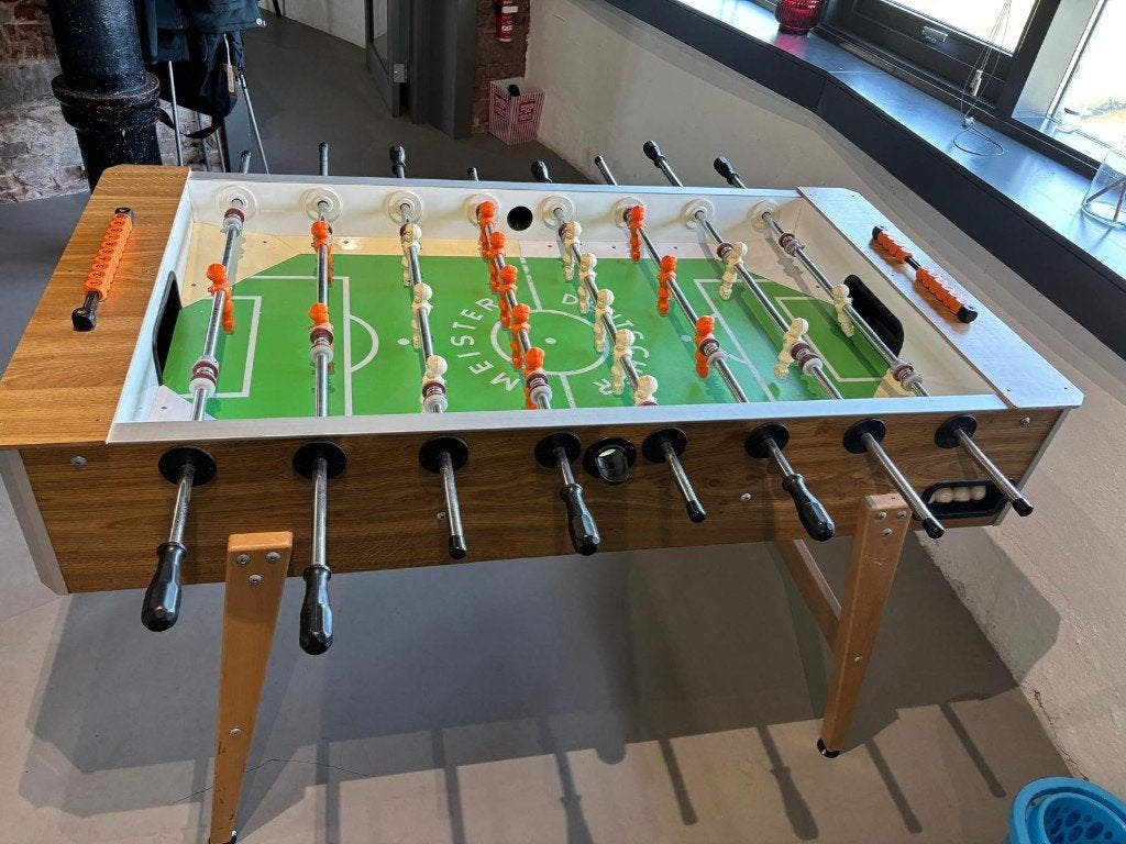 Deutscher Meister Profi voetbaltafel – voor kantoor of thuis, Ophalen, Gebruikt