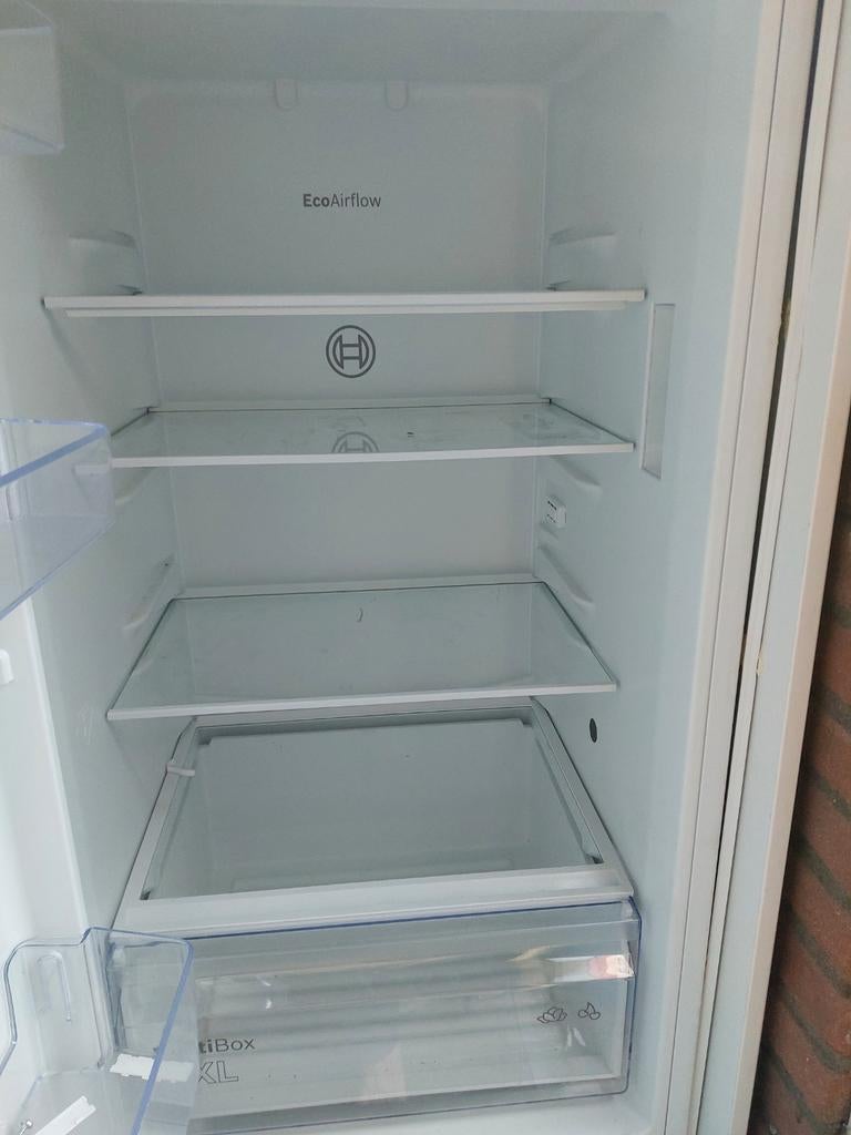 Bosch eco air flow met ombouw, Witgoed en Apparatuur, 200 liter of meer, Ophalen of Verzenden, Met aparte vriezer, 160 cm of meer