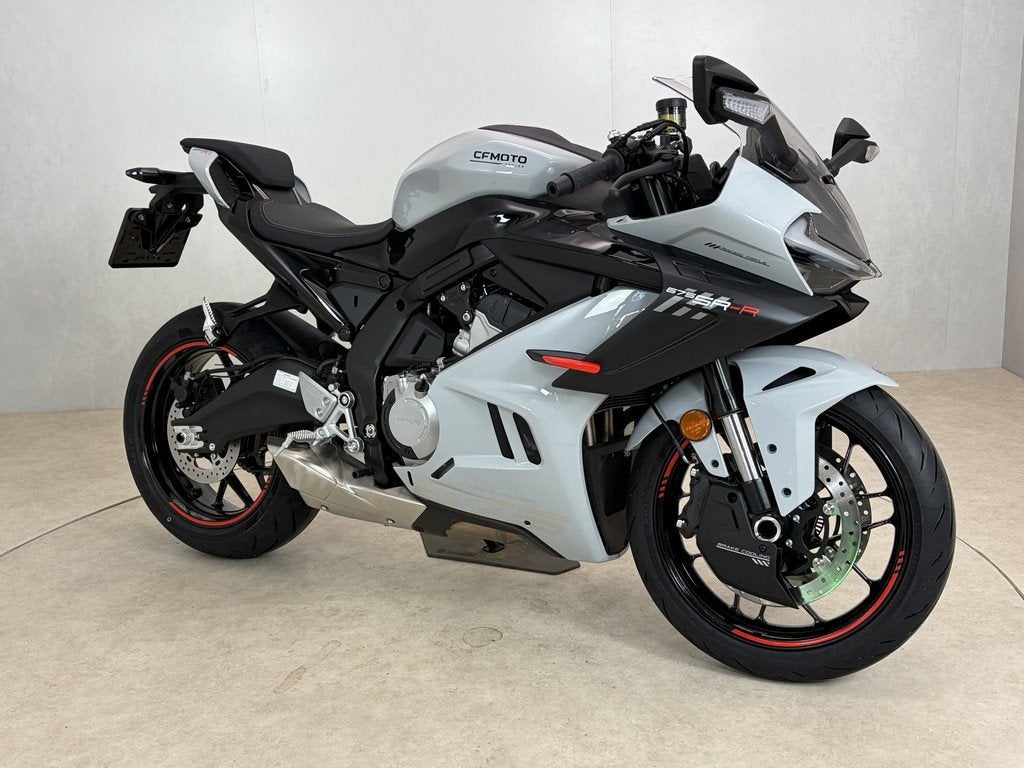 CFMOTO 675SR-R (bj 2026), Sport, Meer dan 35 kW, Contact@bwimport.be, Bedrijf