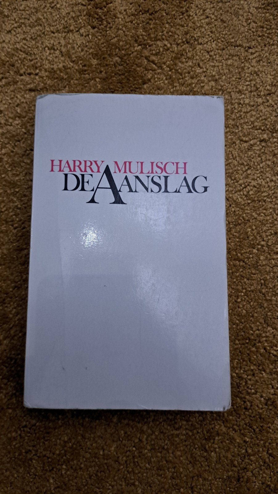 De Aanslag - Harry Mulisch (Boek), Ophalen of Verzenden, Gelezen, Harry Mulisch, Nederland