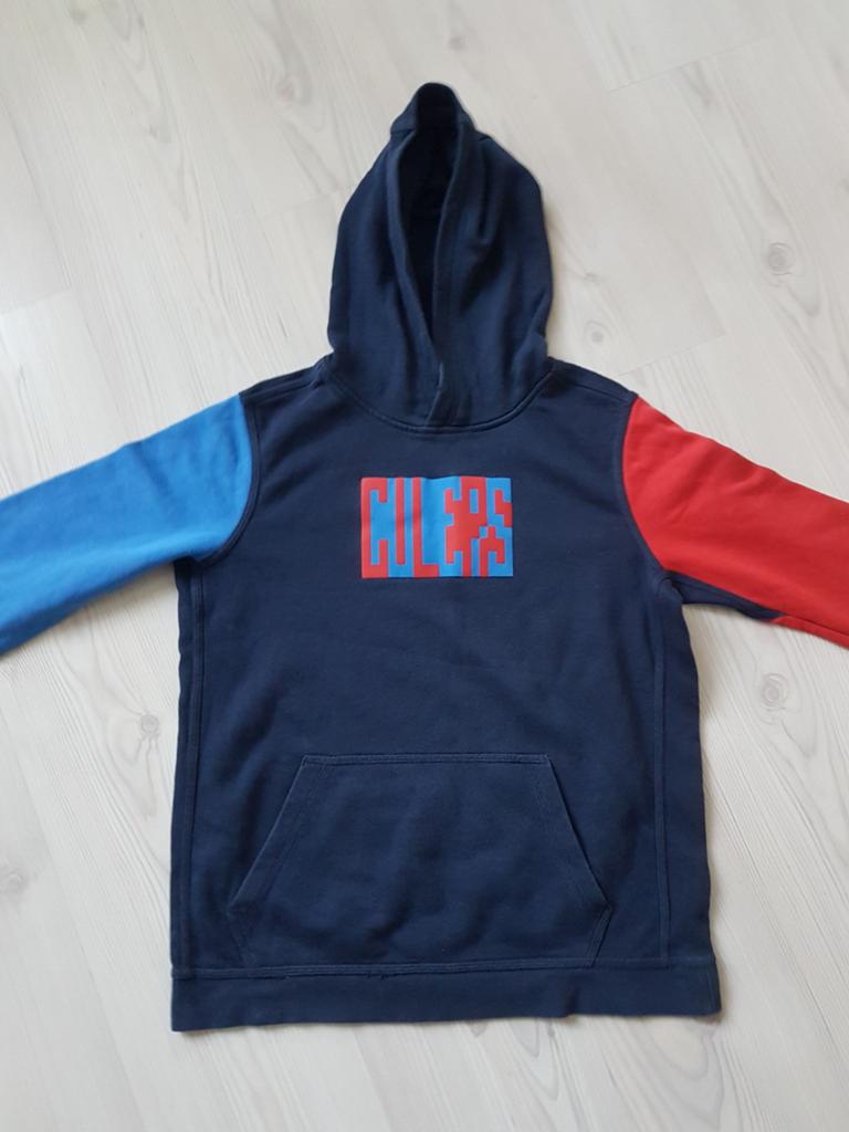 FC Barcelona Nike hoodie in maat small, Sport en Fitness, Voetbal, Maat XS of kleiner, Ophalen of Verzenden, Zo goed als nieuw