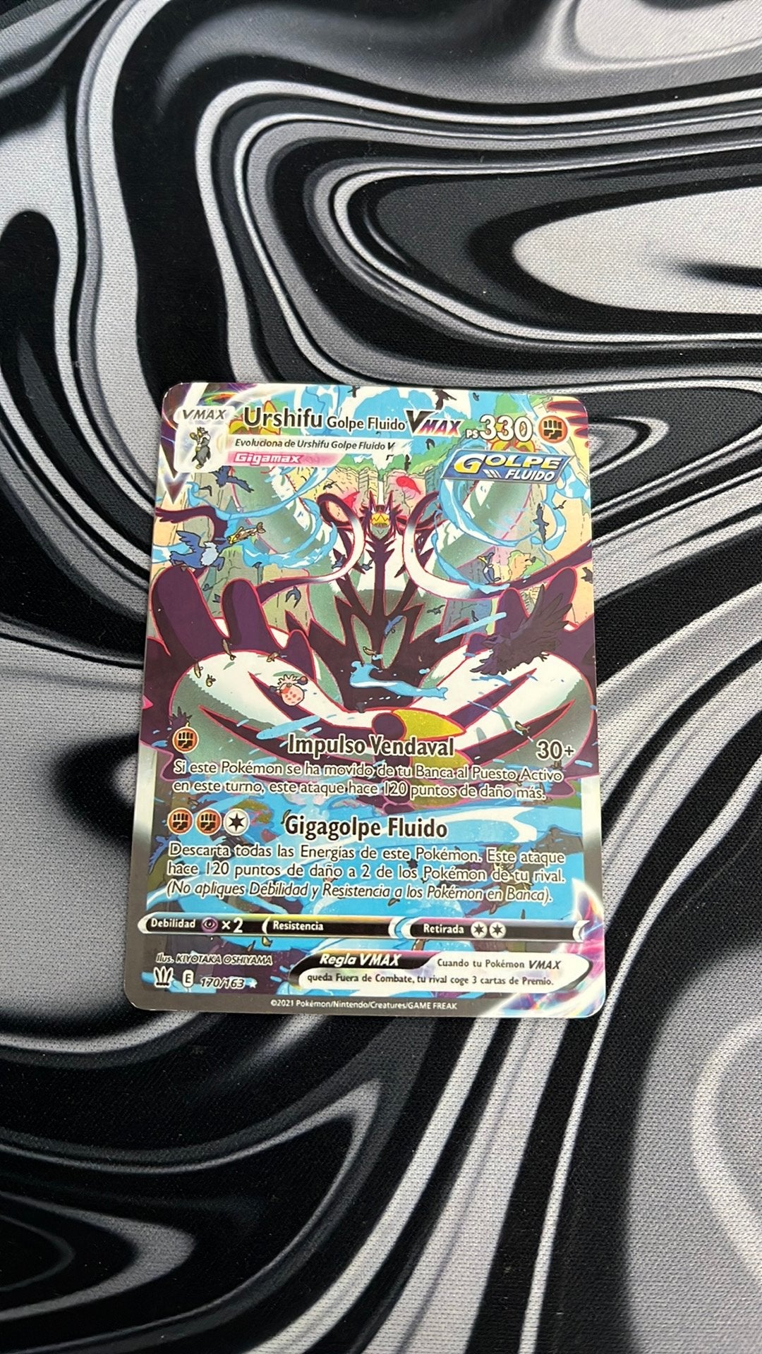 Urshifu VMAX Full Art Pokémon Kaart - Spaans, Verzenden, Zo goed als nieuw, Losse kaart