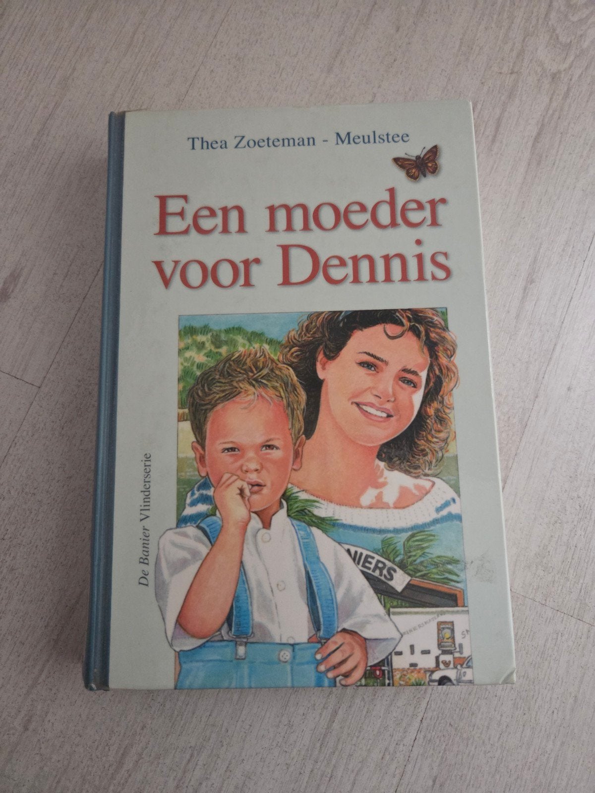 Een moeder voor Dennis - Thea Zoeteman, Verzenden, Gelezen, Thea Zoeteman, Fictie algemeen