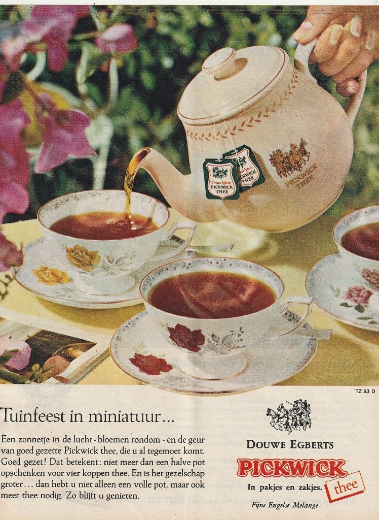 Retro reclame 1966 Pickwick thee tuinfeest in miniatuur, Verzenden, Overige typen