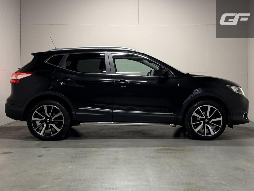 Nissan Qashqai 1.6 Pano Camera Leer Trekh. Stoelv. NAP, Auto's, Nissan, Voorwielaandrijving, 1618 cc, Gebruikt, 4 cilinders