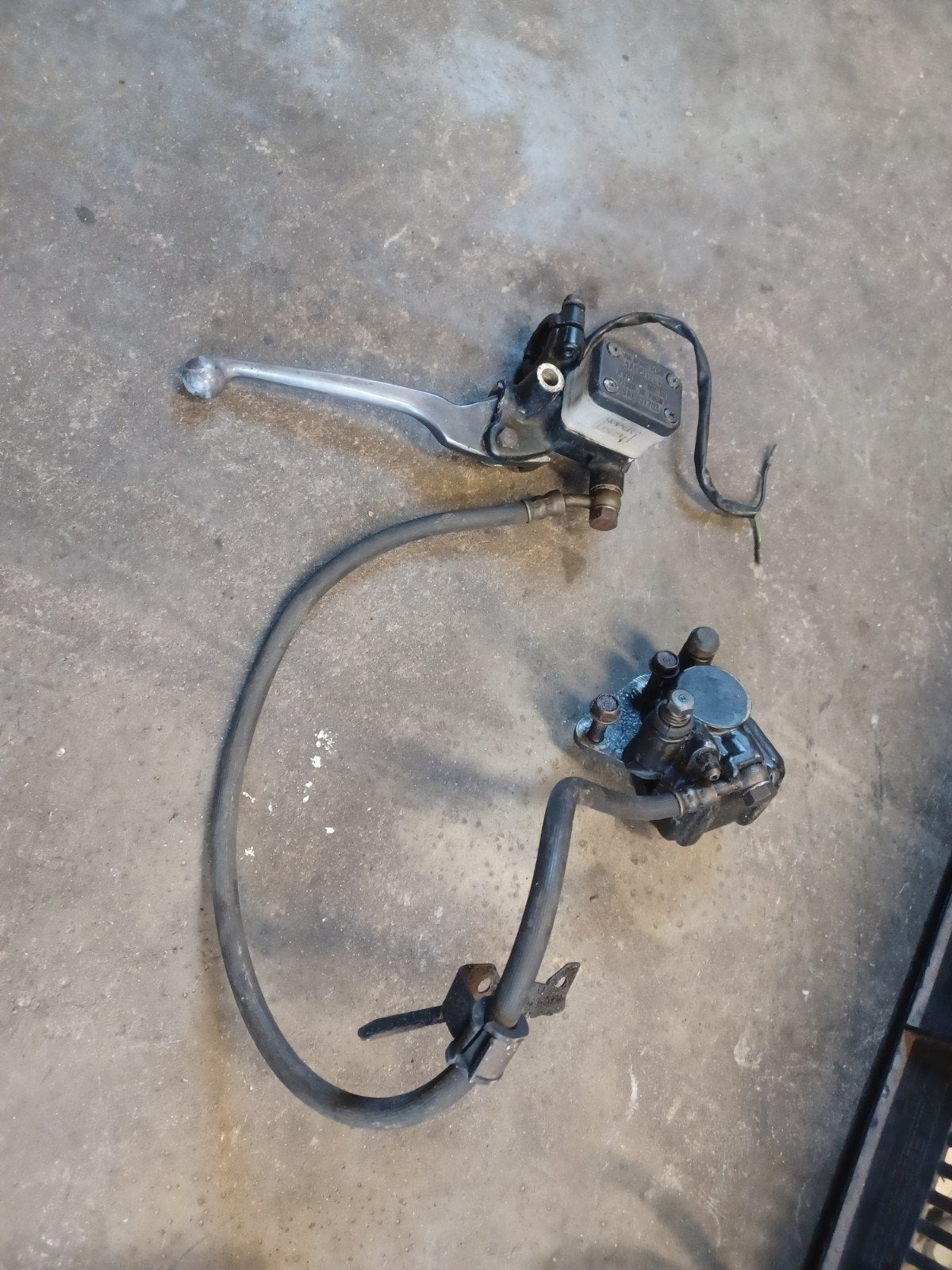 Honda mb 5 originele schijf remklauw set, Ophalen of Verzenden, Honda