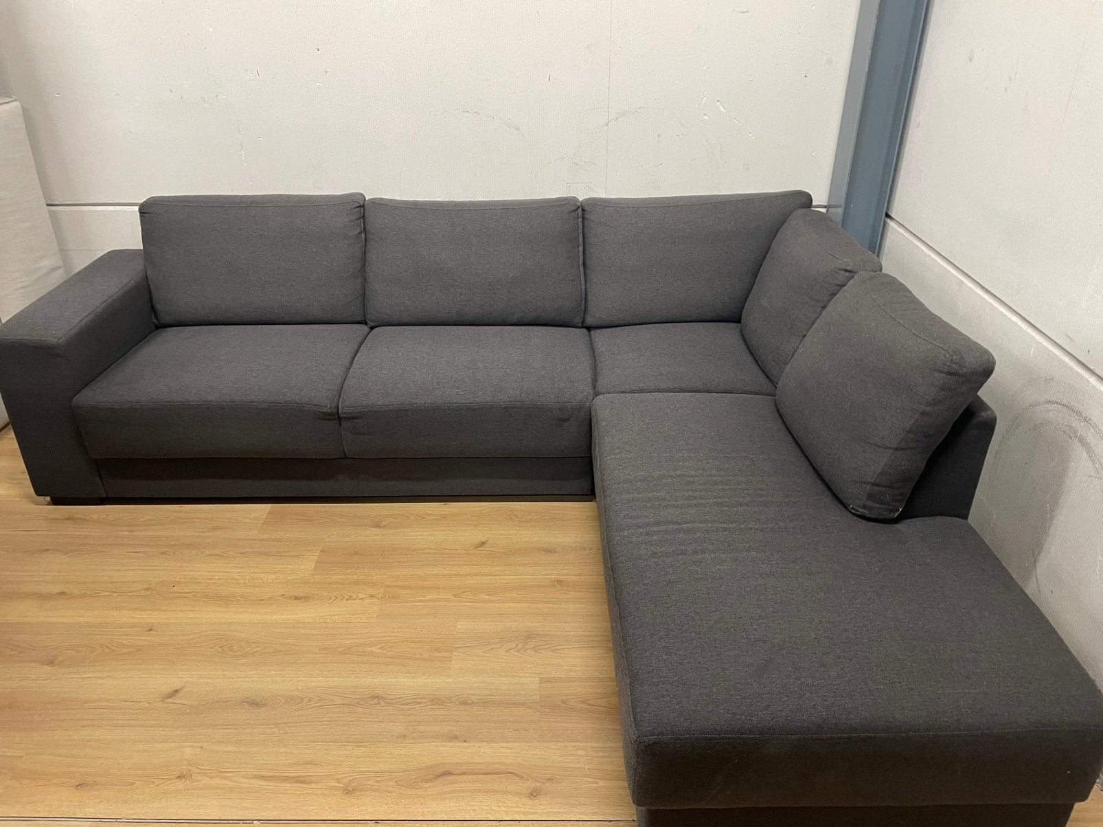 Mooie luxe grijze hoekbank - GEREINIGD!!!, Ophalen, 250 tot 300 cm, Luxe, Hoekbank