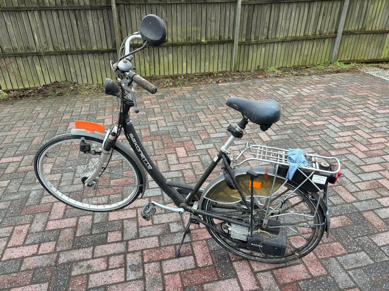 Saxonette fiets met motor - staat al 10 jaar stil, Ophalen, Gebruikt, Benzine, Overige merken