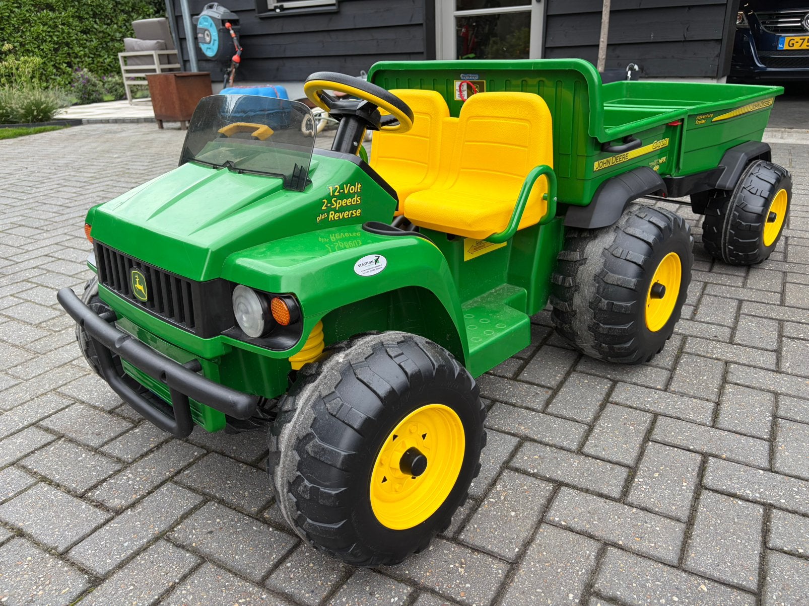 John Deere Gator HPX Elektrisch kinder met aanhanger 2024, Zo goed als nieuw