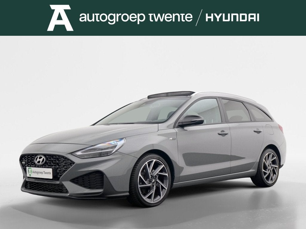 Hyundai i30 Wagon 1.5 T-GDi MHEV N Line Automaat | Nardo Gre, Auto's, Dealer onderhouden, Zwart, 4 cilinders, 1482 cc