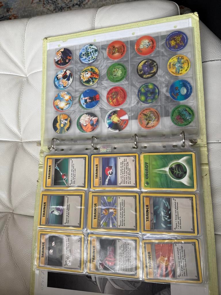 Verzameling Dragon Ball Z en Pokémon kaarten en Flippo's, Hobby en Vrije tijd, Ophalen of Verzenden, Gebruikt, Meerdere kaarten