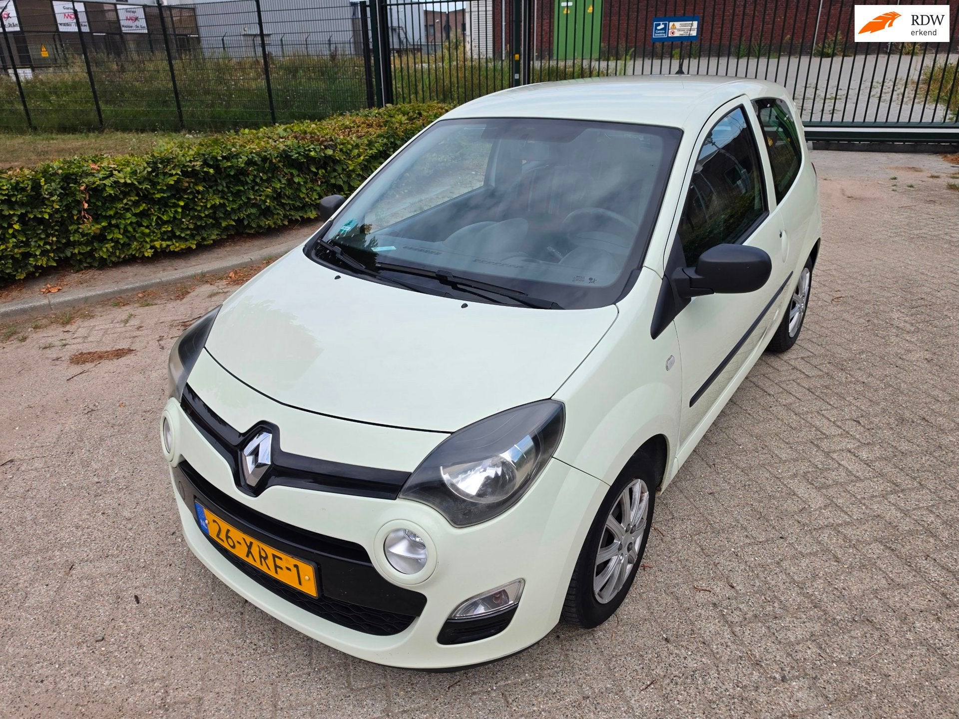 Renault Twingo 1.2 16V Authentique ECOLINE NAP NETJES!, Voorwielaandrijving, Twingo, Gebruikt, 4 cilinders