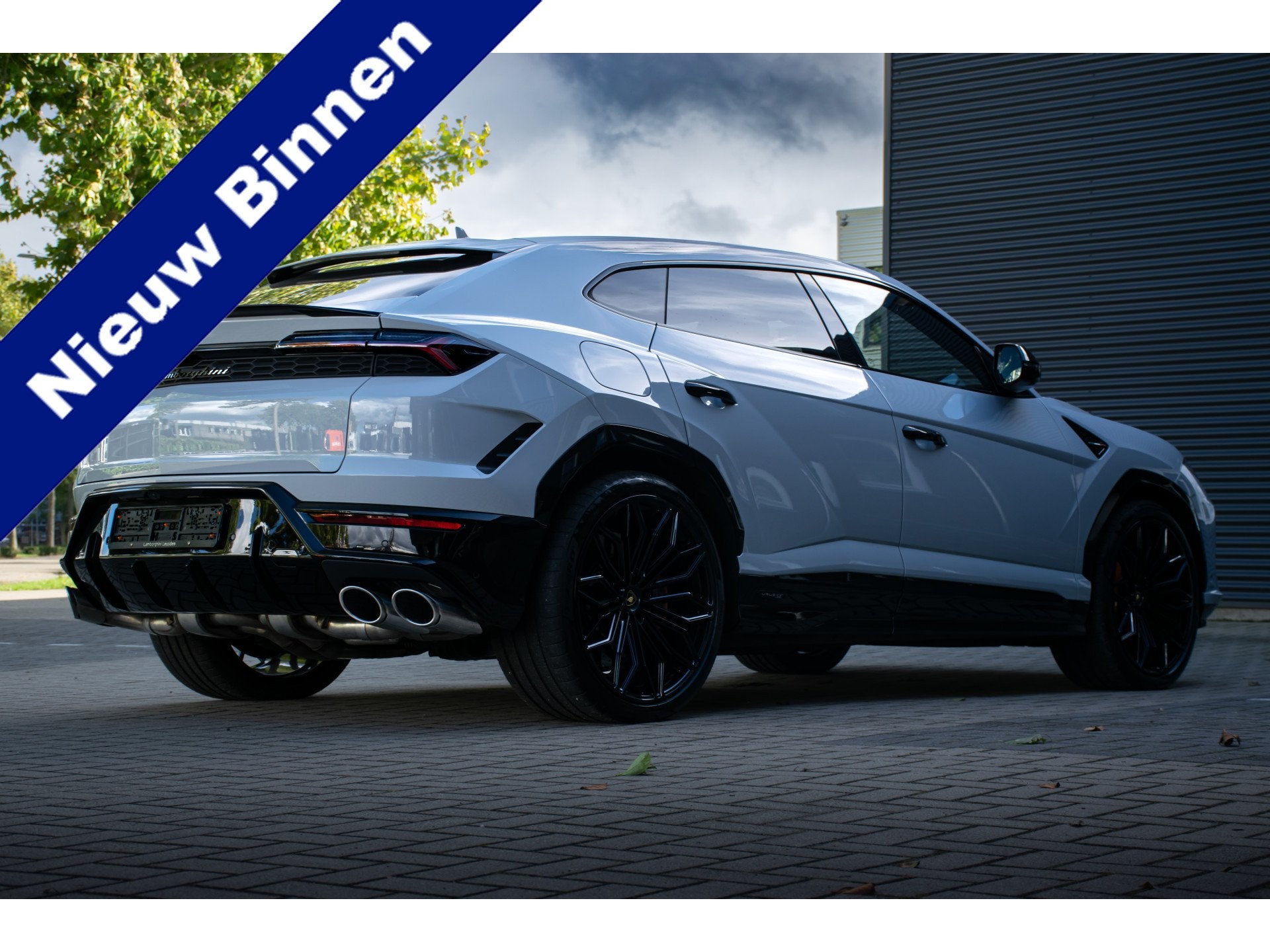 Lamborghini Urus 4.0 V8 Hybrid SE 23inch 800pk Grigio Hati P, Auto's, Automaat, Urus, Gebruikt, Vierwielaandrijving
