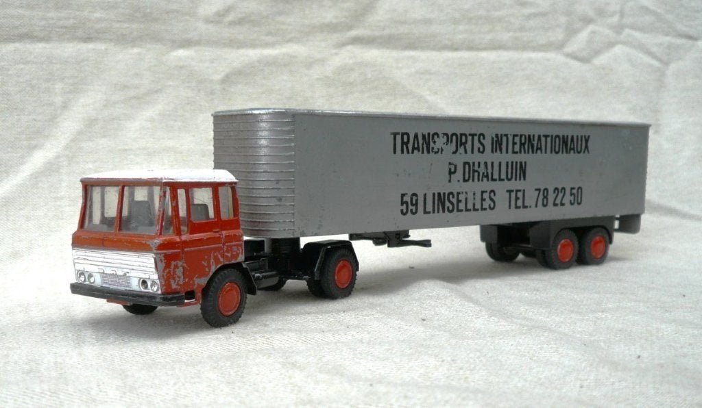 Lion Daf 2600 euro Transports d'Halluin (Belgie) 1974., Ophalen of Verzenden, Gebruikt, Bus of Vrachtwagen, Lion Toys