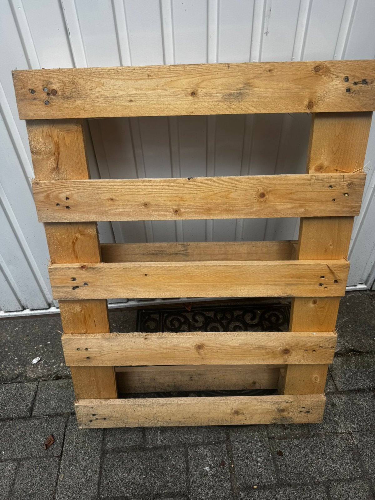 Pallet gratis, Ophalen, Zo goed als nieuw, 50 mm of meer, Minder dan 200 cm