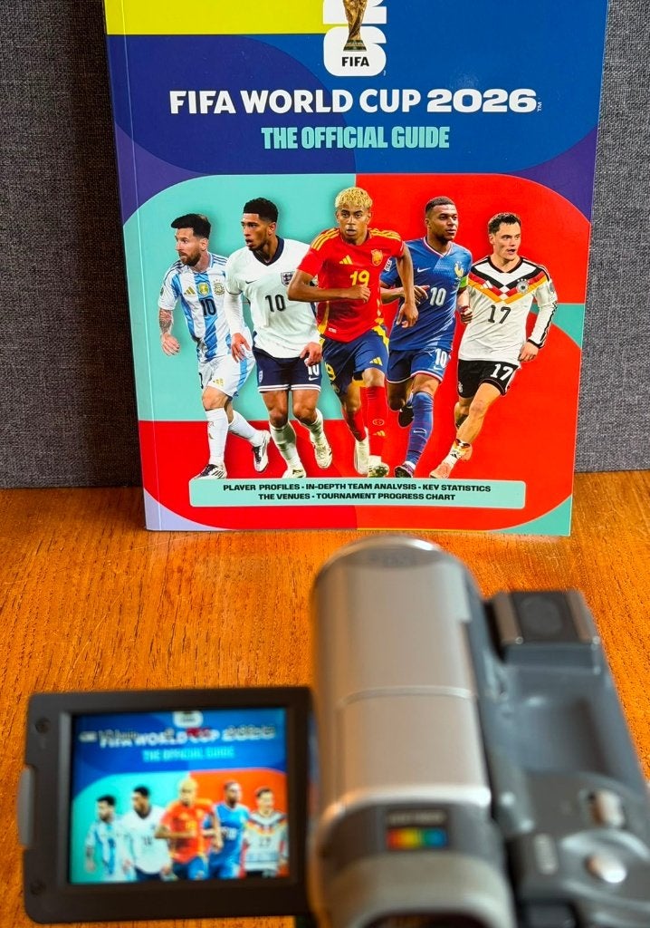 Sony DCR-TRV33E Mini DV Handycam videocamera, DIGITALISEER!, Mini dv, 20x of meer, Ophalen of Verzenden, Band, Disc of Geheugen