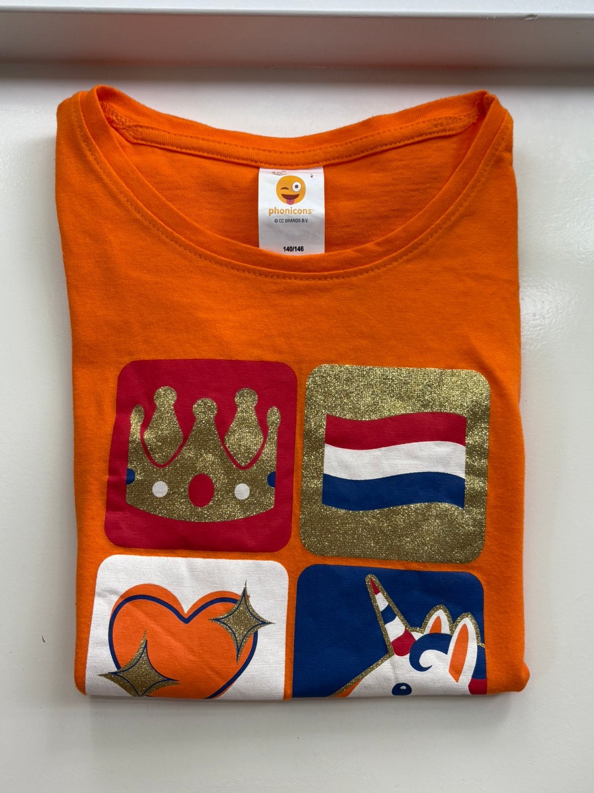 T-shirt oranje afbeeldingen eenhoorn vlag maat 140, Ophalen of Verzenden, Zo goed als nieuw, Meisje, Shirt of Longsleeve