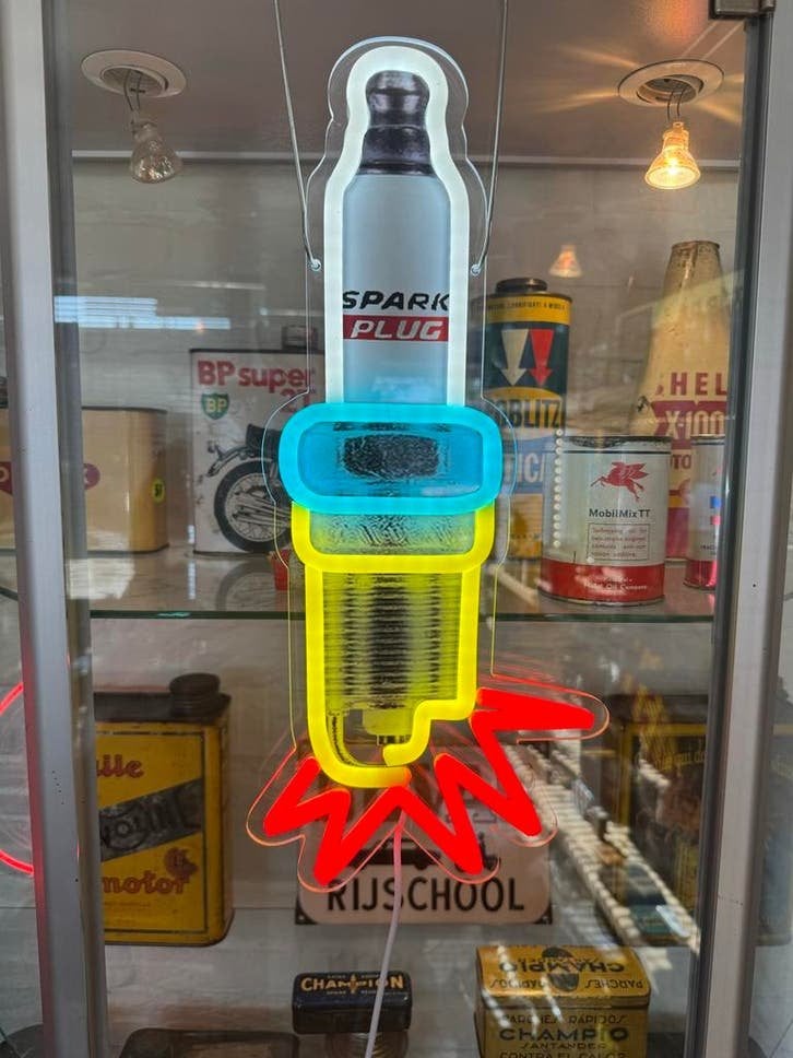Vintage Neon Bougie Reclamebord - Spark Plug, Ophalen, ., Lichtbak of (neon) lamp, Zo goed als nieuw
