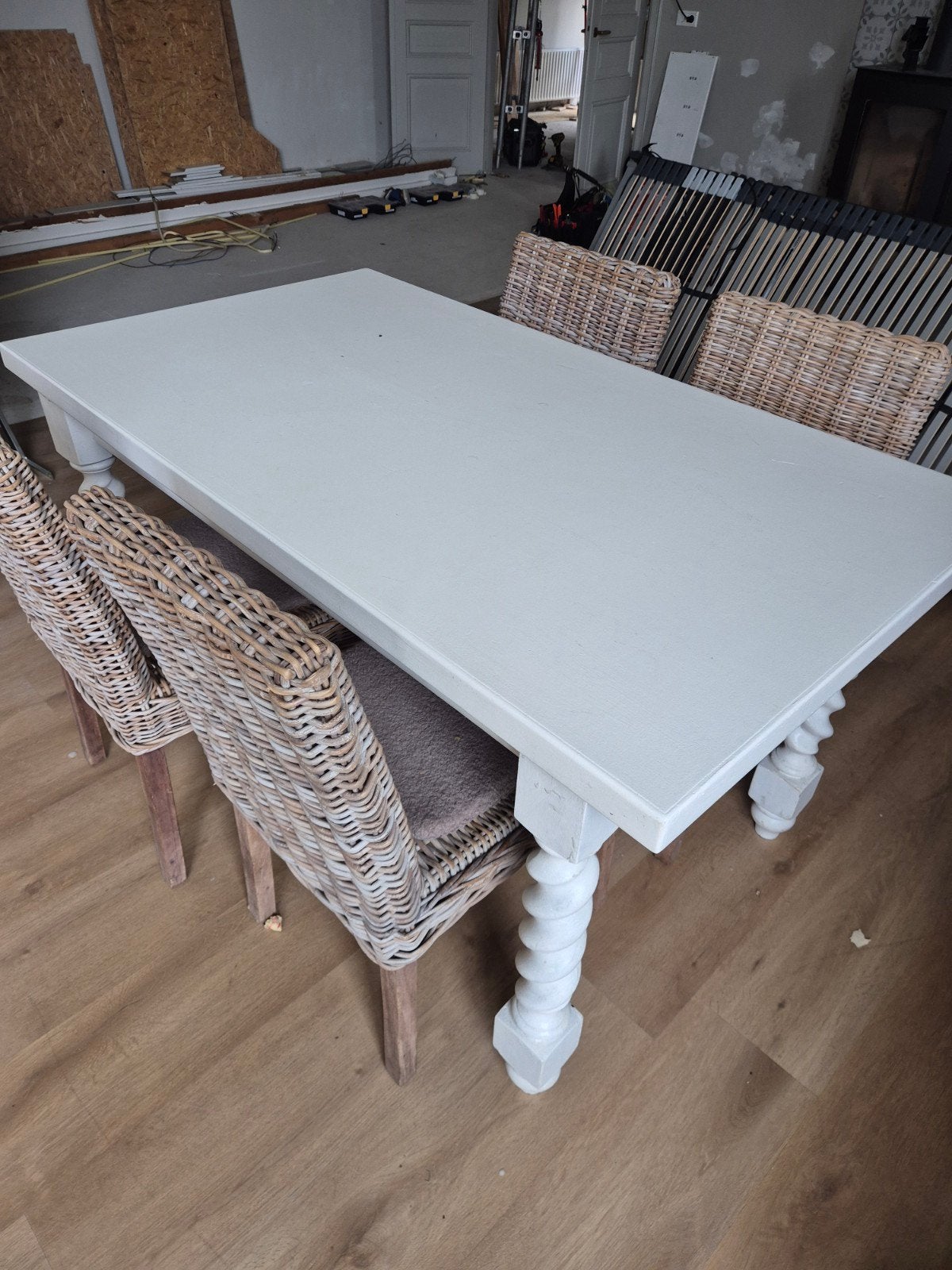 Brocante eettafel met stoelen voor 4 personen, Ophalen, Gebruikt, 50 tot 100 cm, Vier personen