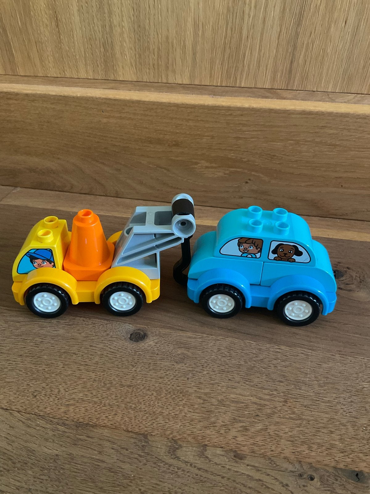 Lego Duplo sleepwagen en auto, Ophalen of Verzenden, Gebruikt