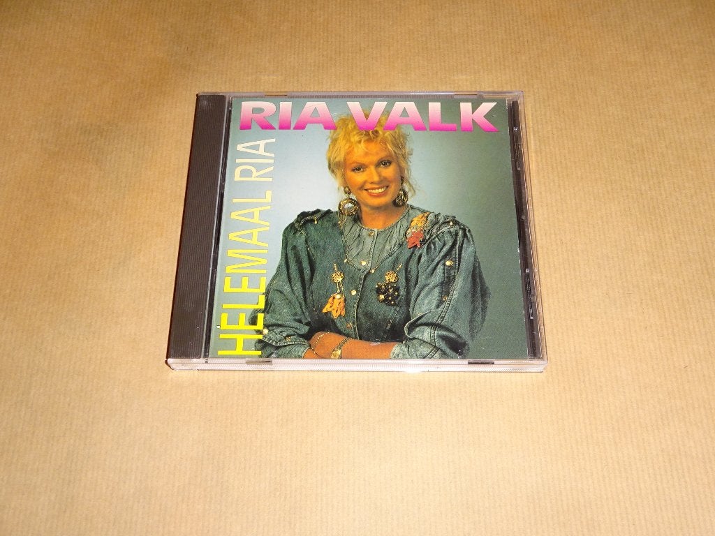 CD Ria Valk Helemaal Ria, Cd's en Dvd's, Ophalen of Verzenden, Gebruikt, Levenslied of Smartlap