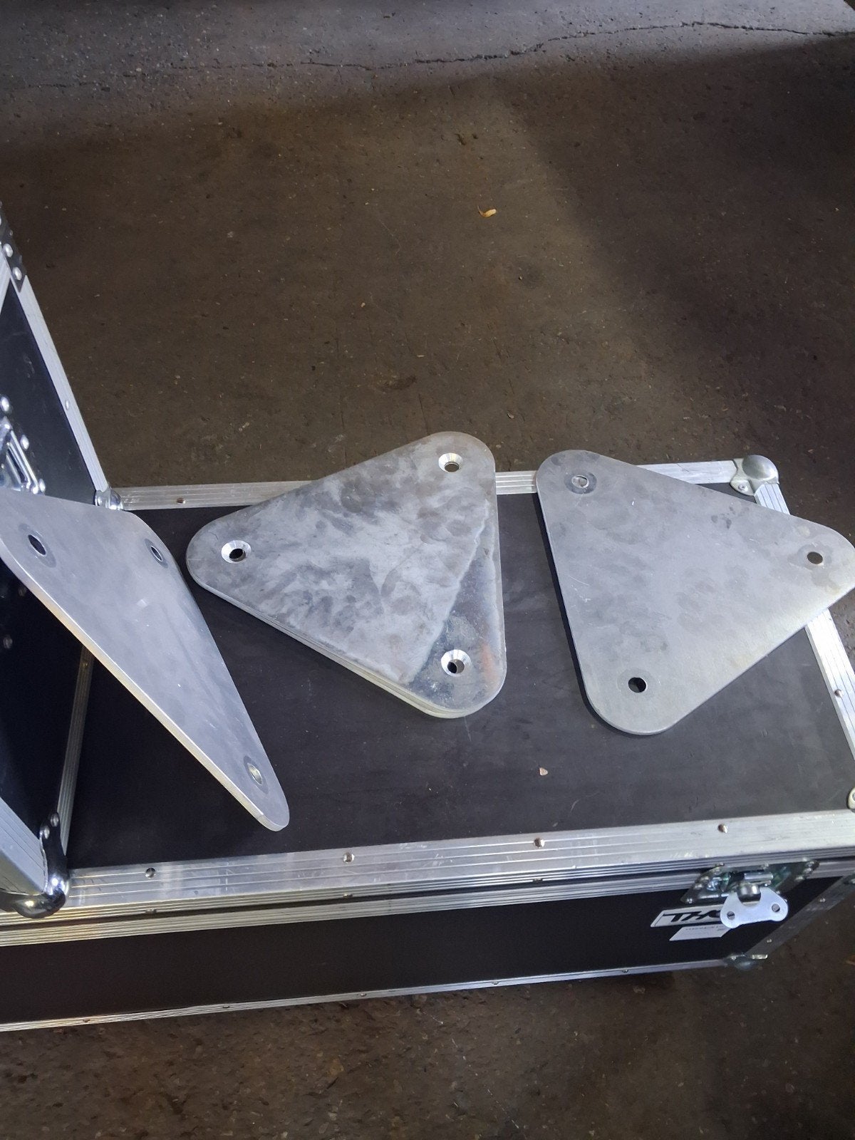 Baseplate F33 Truss - Global, Milos, Eurotruss compatible, Muziek en Instrumenten, Ophalen, Zo goed als nieuw