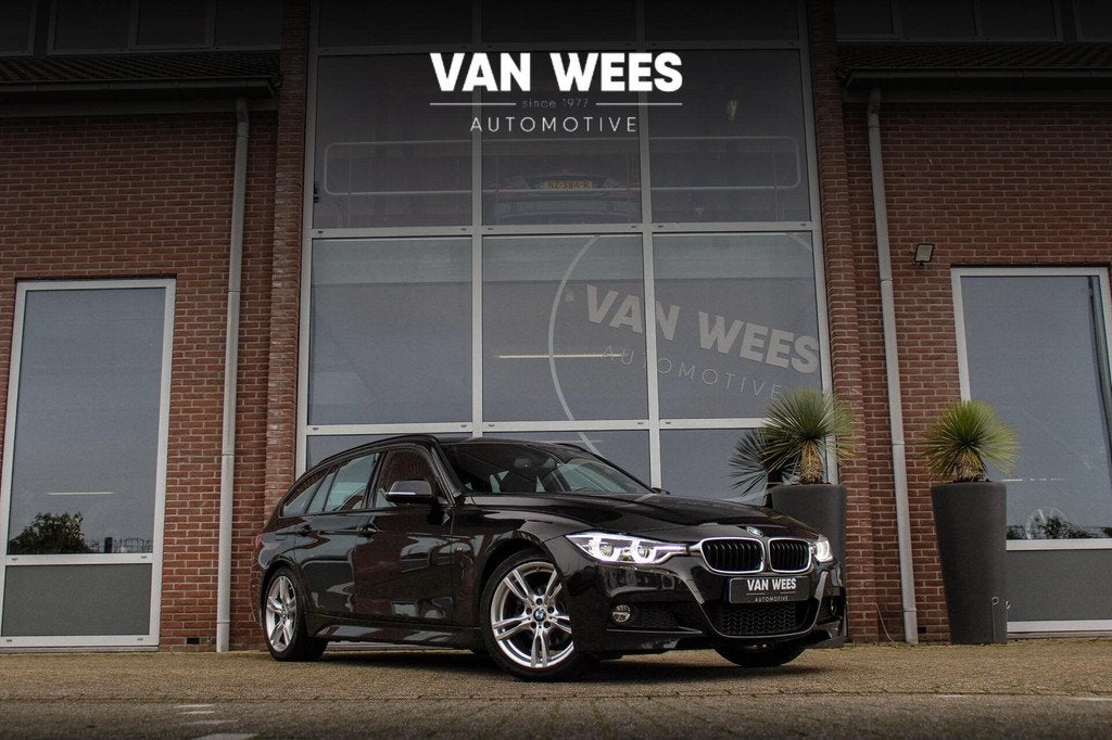 BMW 3-serie Touring 320i F31 M Sport Edition | M-pakket | 2e, Auto's, Automaat, 1998 cc, 4 cilinders, Zwart