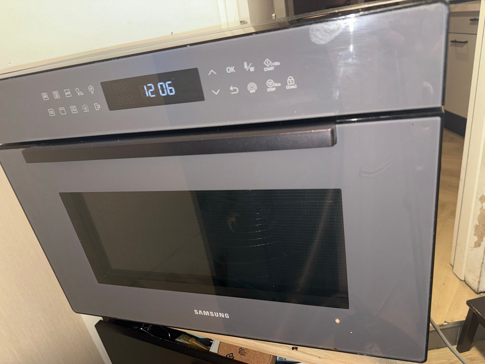 Samsung Combi Magnetron Oven - Zo goed als nieuw, Witgoed en Apparatuur, Ophalen, Magnetronfunctie, Samsung, Combi-oven