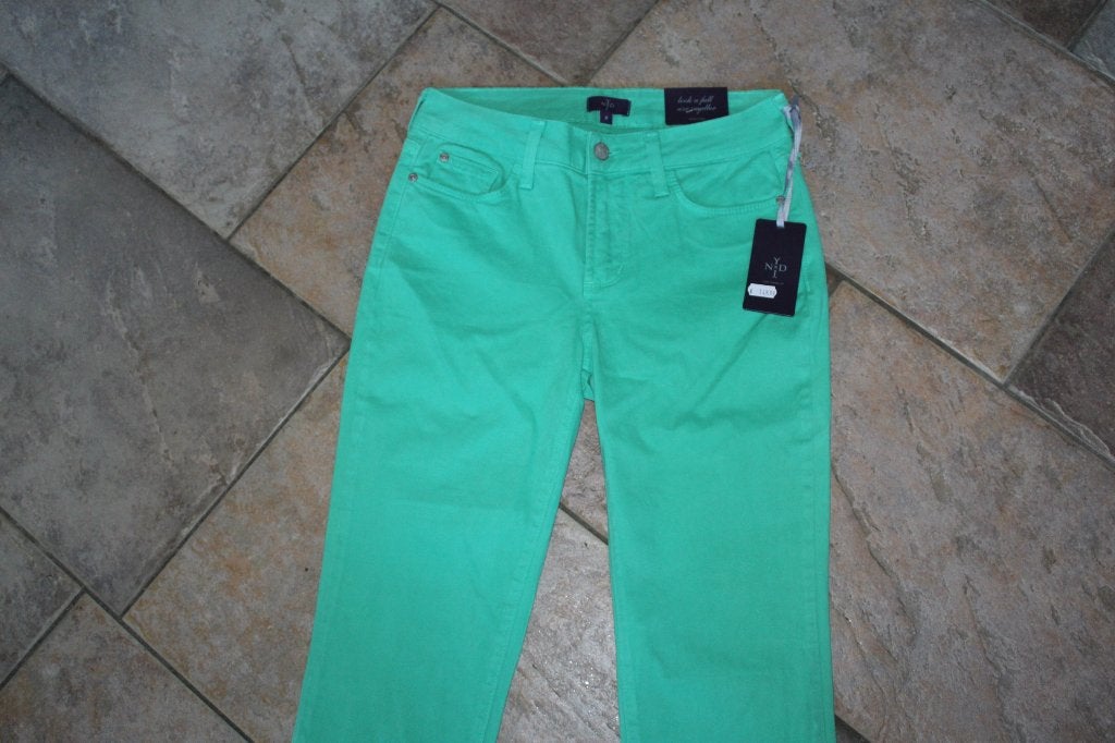 NYDJ vlot groene skinny broek 0 (34/XS) met prijskaartje, ., Nieuw, Ophalen of Verzenden, NYDJ