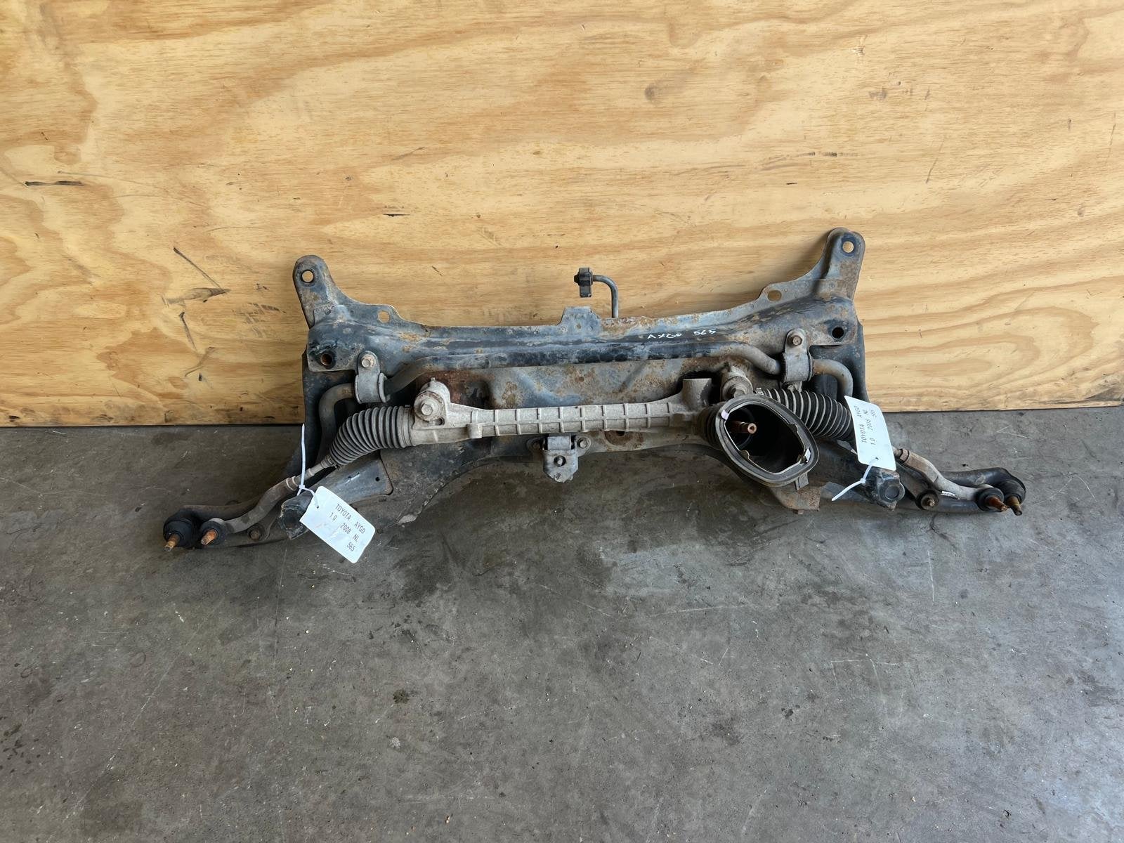 Toyota Aygo Subframe Onder-voor 2005-2014, Info@toyota.co.jp, Gebruikt, Toyota Motor Corporation, Toyota