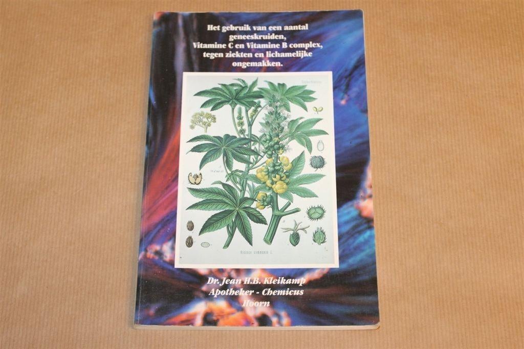 Het gebruik van een aantal geneeskruiden..., Boeken, Gezondheid, Dieet en Voeding, Ophalen of Verzenden, Zo goed als nieuw