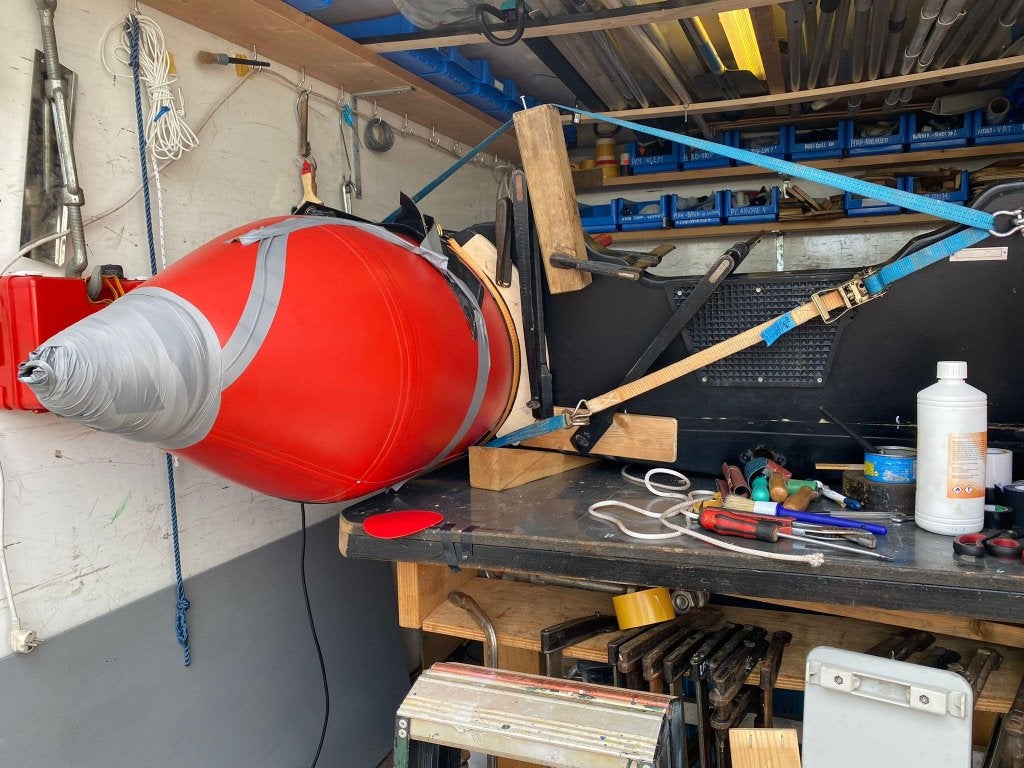 REPARATIE RUBBERBOOT --- REPARATIE RIB ROTTERDAM