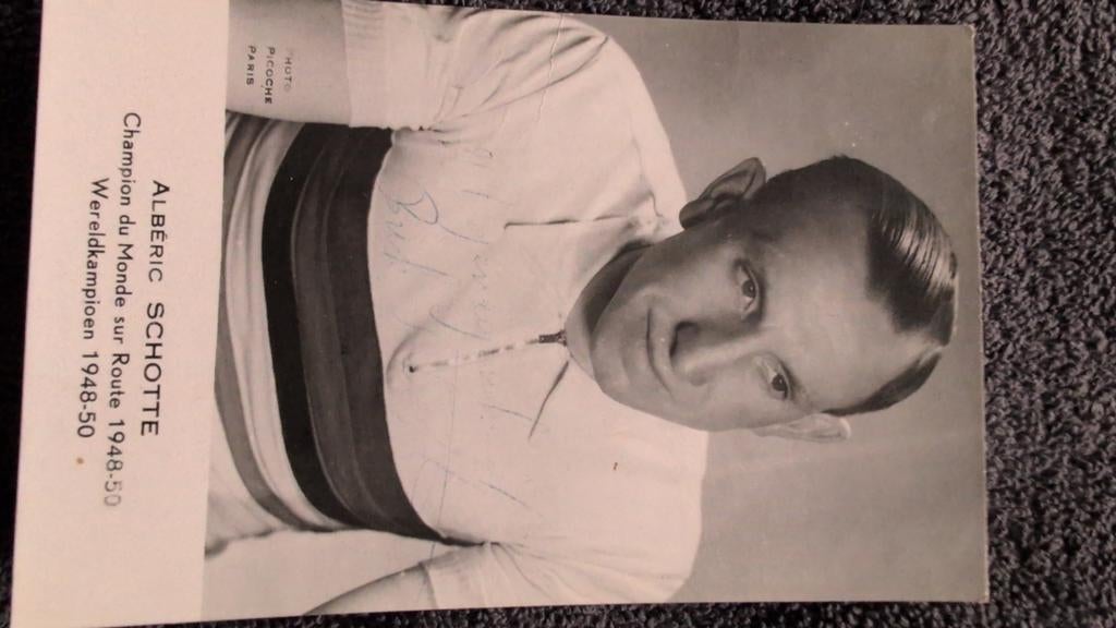 Gesigneerde foto's van wielrenner Alberic Schotte, Gebruikt, Foto, Ophalen of Verzenden, Voor 1940