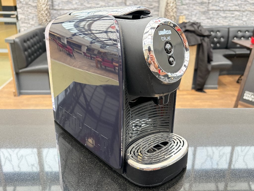 Lavazza LB300 koffiemachine, Ophalen, Zo goed als nieuw, Koffiemachine, Koffiepads en cups