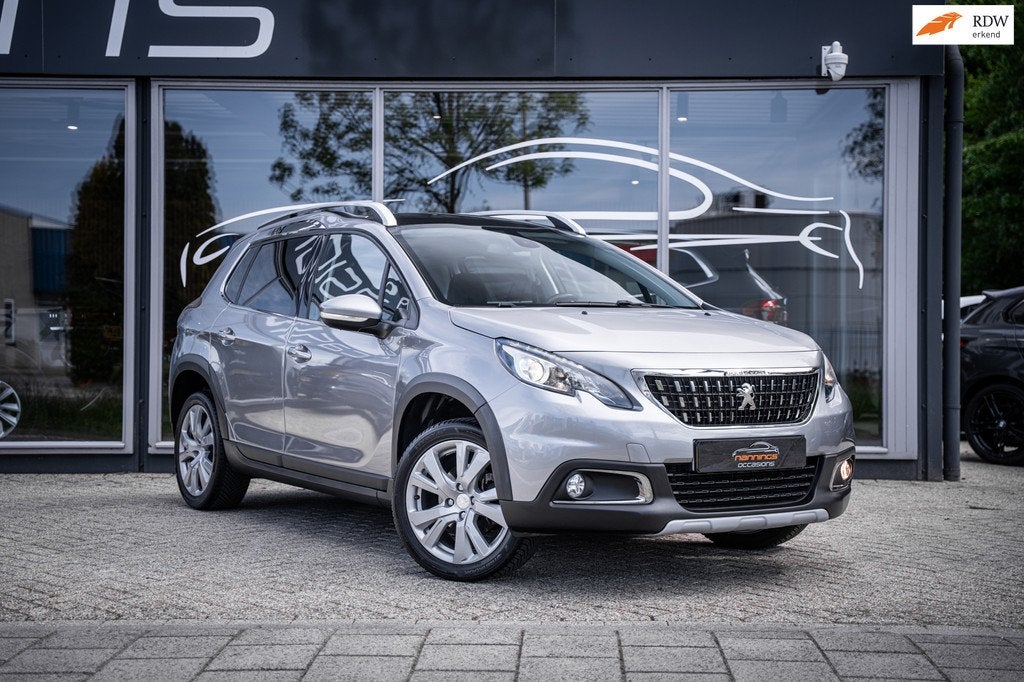 Peugeot 2008 1.2 PureTech GT-line|Cruise|CarPlay|Navi|Clima|, Auto's, Peugeot, Voorwielaandrijving, Parkeersensor, Leder en Stof