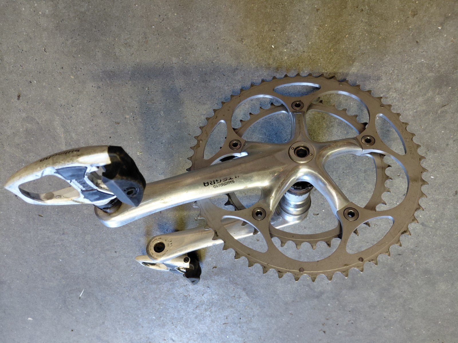 shimano ultegra trapstel met as en pedalen, Fietsen en Brommers, Fietsonderdelen, Gebruikt, Shimano Ultegra, Aluminium, Ophalen