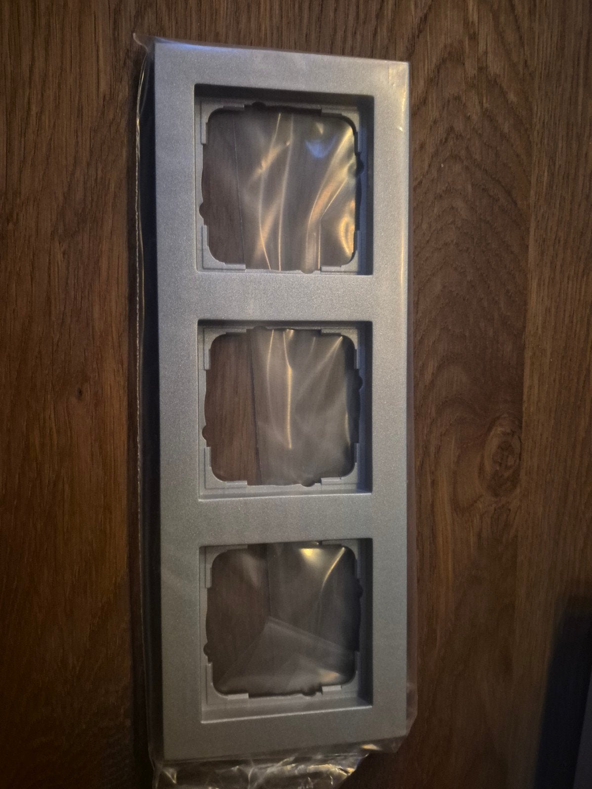 Gira E2 Afdekramen Aluminium udig,, Ophalen of Verzenden, Nieuw, Gira, Afdekraam