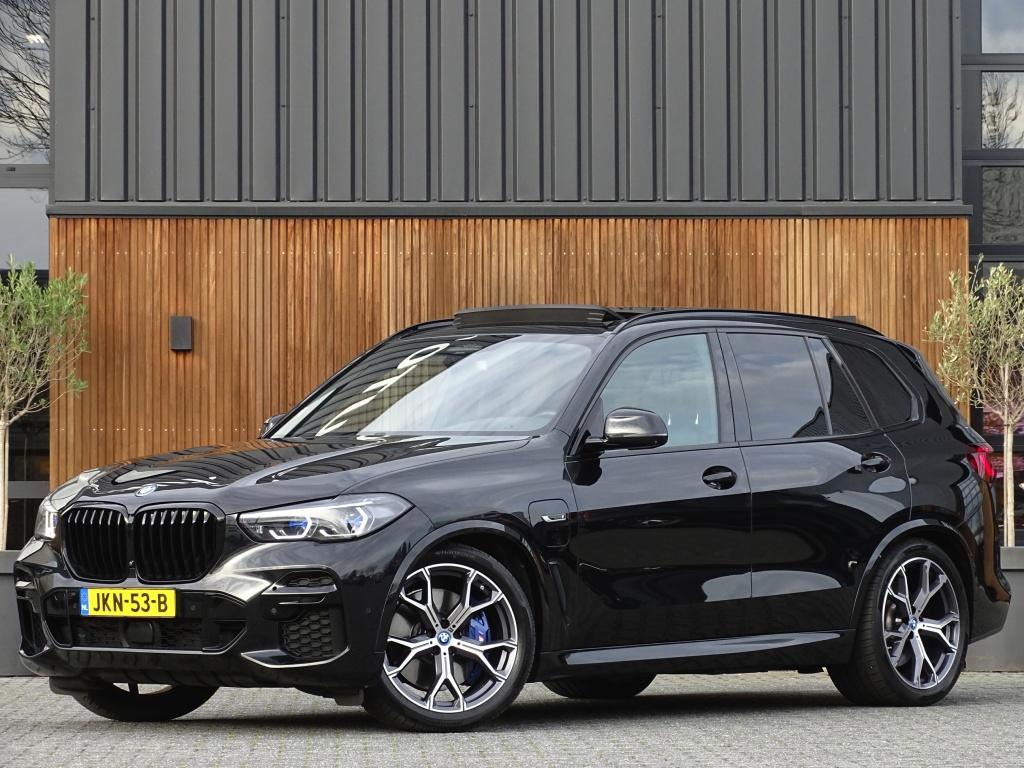 BMW X5 45e X-drive 394PK / M-Sport Pro / Individual / B & W, Automaat, Elektronische parkeerrem, Gebruikt, Met garantie (alle)