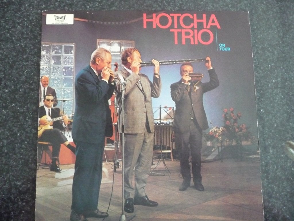 Hotcha Trio - On Tour LP (Carmen Stereo 3074), LP, Gebruikt, Ophalen of Verzenden, 12 inch