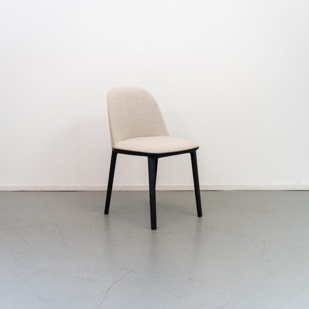 Vitra Softshell Slide Chair Stoel Beige Stof - Zwart, Niet ingevuld, Zo goed als nieuw, Niet ingevuld, Niet ingevuld