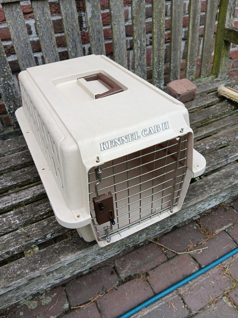 Konijnen of poezen vervoer benchje, Dieren en Toebehoren, Ophalen, Gebruikt