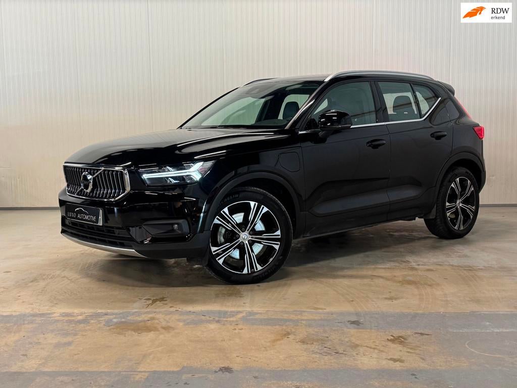 Volvo XC40 1.5 T5 Plug-in Hybrid Inscription 2WD | LED | CAR, Auto's, Euro 6, Zwart, Bedrijf, Hybride Elektrisch/Benzine