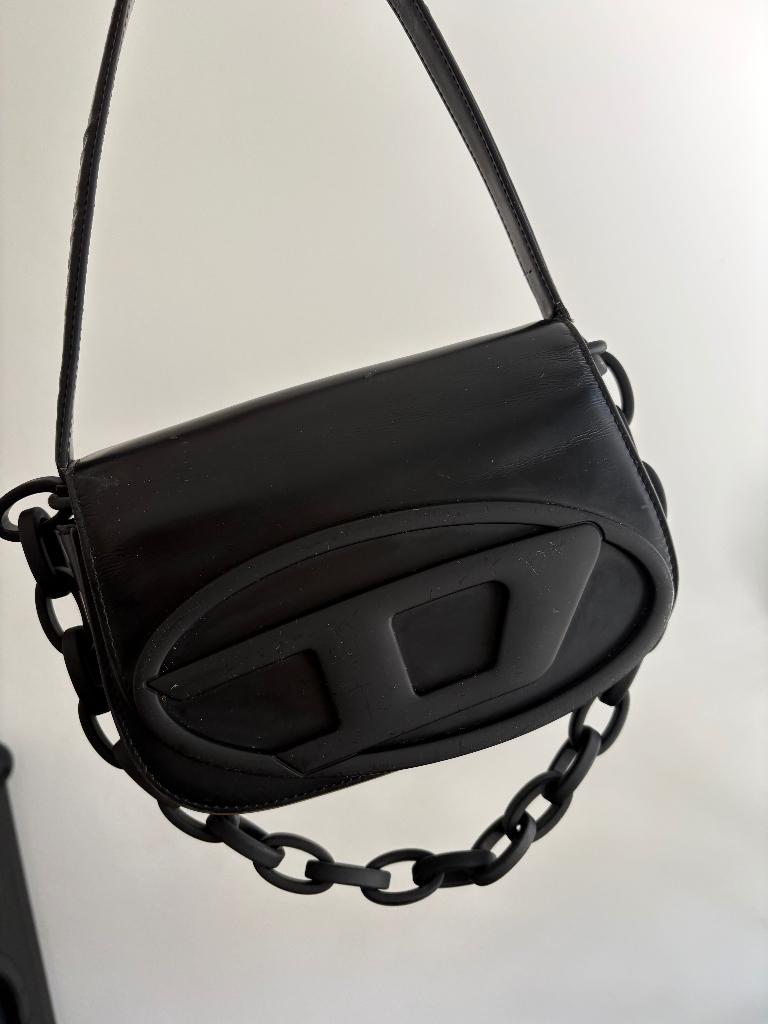 Diesel Handbag Mat Zwart | Black | Handtas, Sieraden, Tassen en Uiterlijk, Tassen | Damestassen, Ophalen of Verzenden, Gebruikt