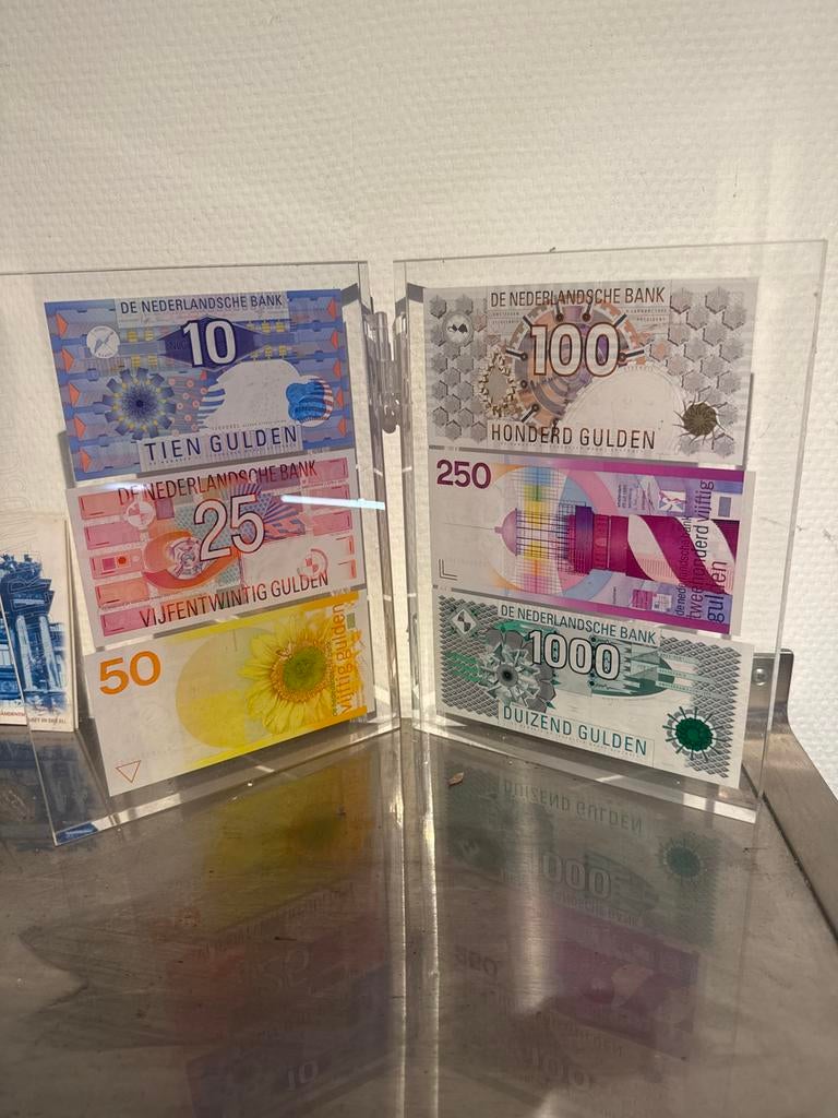 Gelimiteerde uitgave gulden biljetten in plexiglas, Ophalen, Euro's, Setje