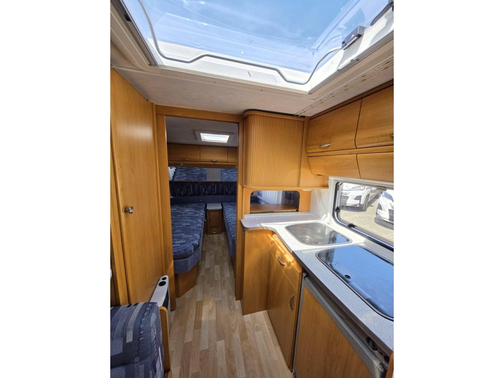 Wilk S4 450 SE Mover, Voortent,enkele bedden, keurig!, Treinzit, 4 tot 5 meter, Overige typen, Wilk
