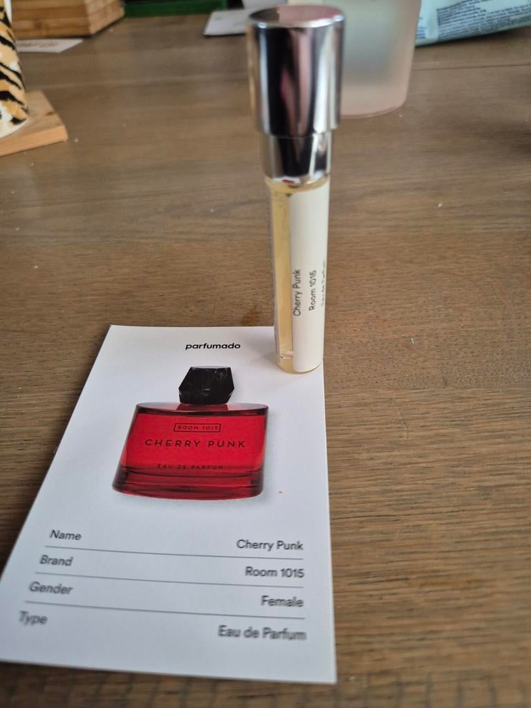 Parfumado Cherry Punk - Room 1015 (1 spray gebruikt), Ophalen of Verzenden