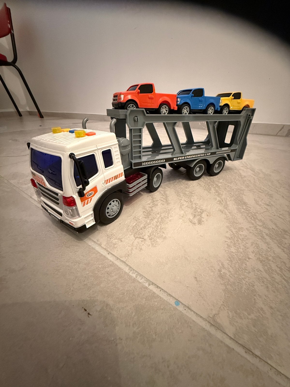 speelgoed autotransporter met 3 auto's, Ophalen of Verzenden, Zo goed als nieuw