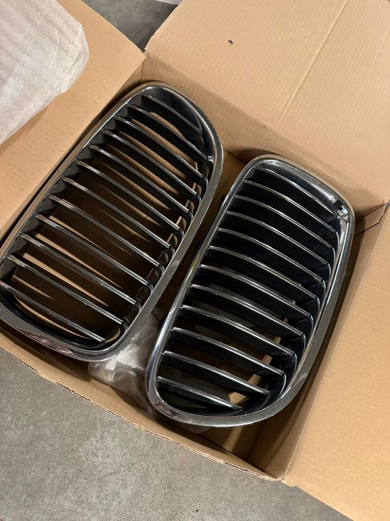 BMW Nieren voor 5 Serie F10/F11/F07 - Als Nieuw, Auto-onderdelen, Voor, Nieuw, Ophalen of Verzenden, BMW