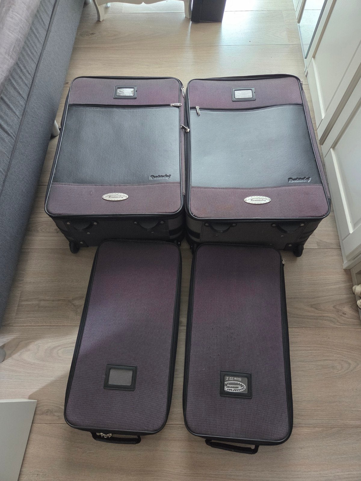 Set van 4 Roadsterbag koffers - Ideaal voor reizen, Wieltjes, Gebruikt, Zacht kunststof, 35 tot 45 cm