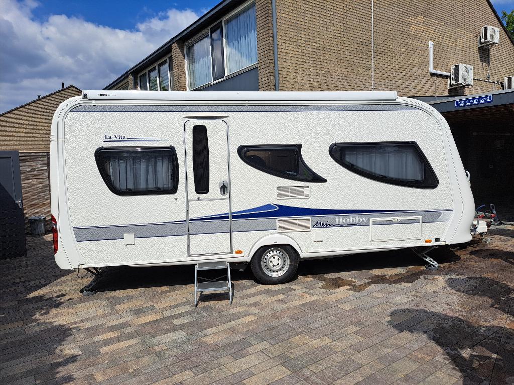 te koop hobby la vita 495 ul, Caravans en Kamperen, Caravans, Rondzit, Hobby, Dwarsbed, Particulier